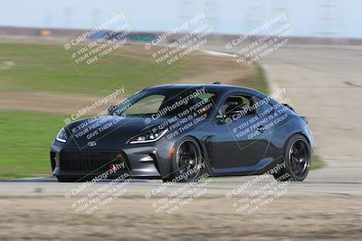 media/Dec-21-2025-Speed Ventures (Sun) [[49cb7d784c]]/Orange Group/Session 2/